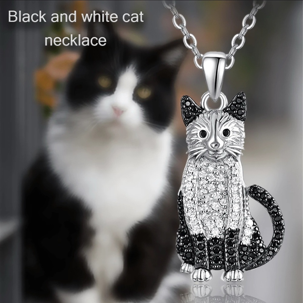 Black and Silver tone Rhinestone Cat Necklace